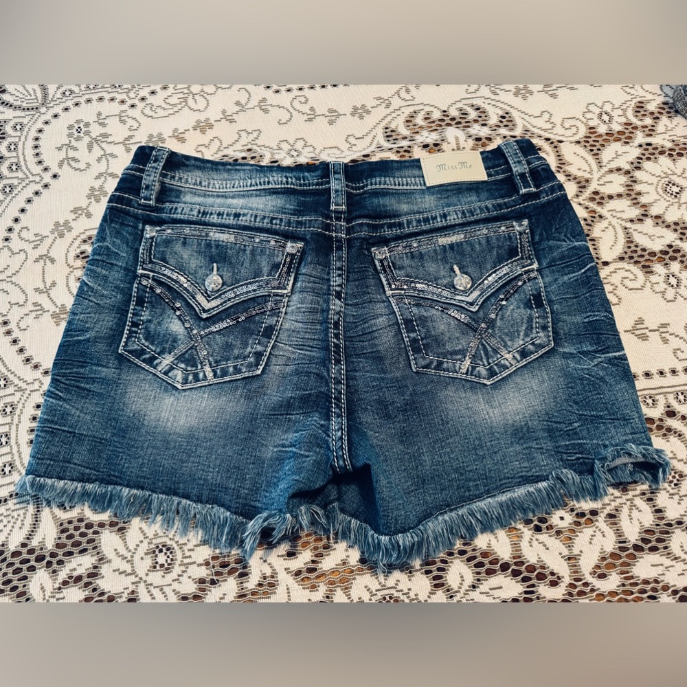 Miss Me Shorts